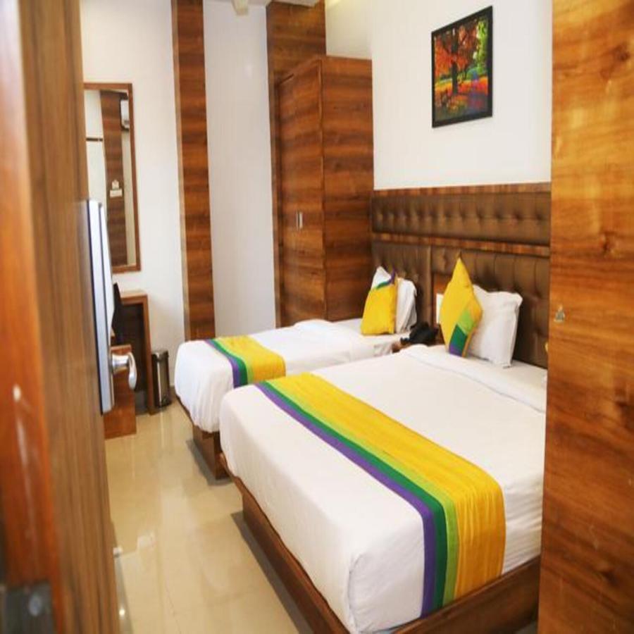 Hotel Riva International Goregaon- Near Nesco Mumbai Exterior photo