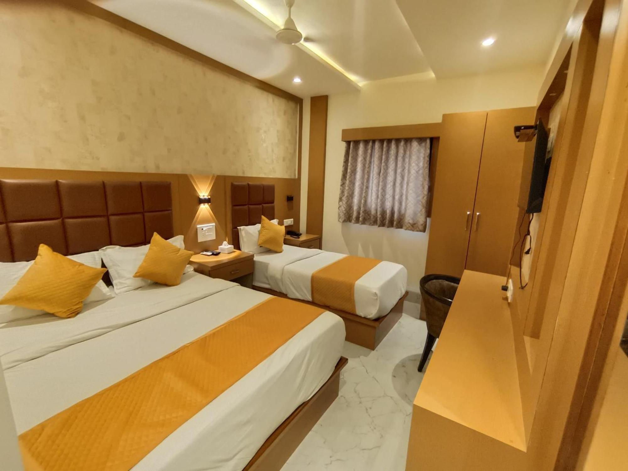 Hotel Riva International Goregaon- Near Nesco Mumbai Exterior photo