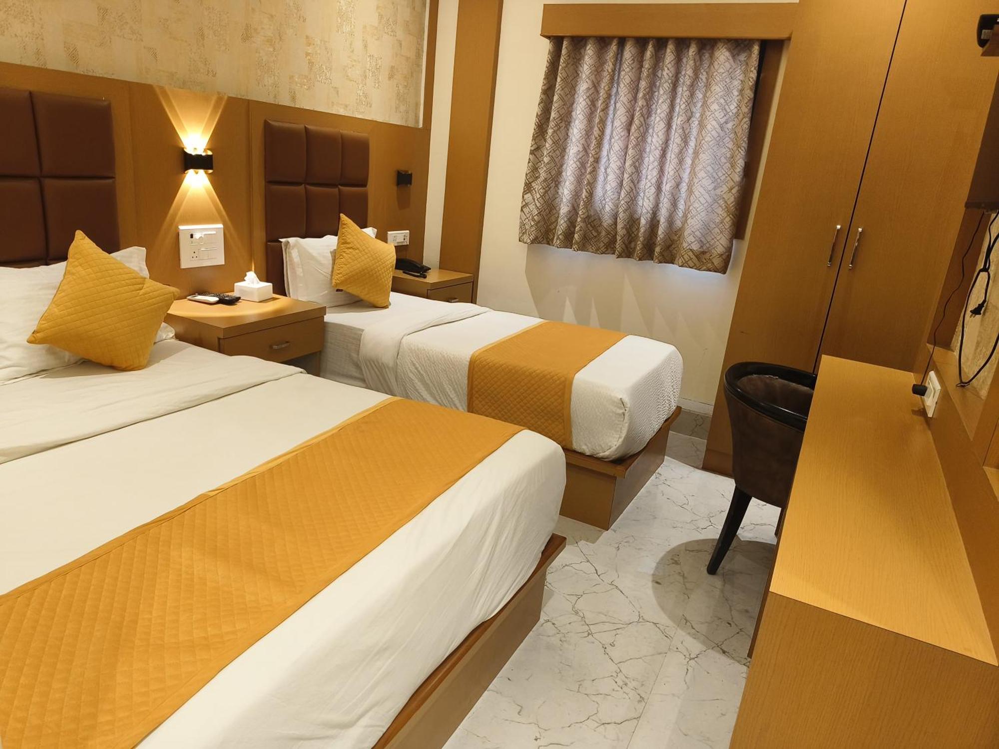 Hotel Riva International Goregaon- Near Nesco Mumbai Exterior photo
