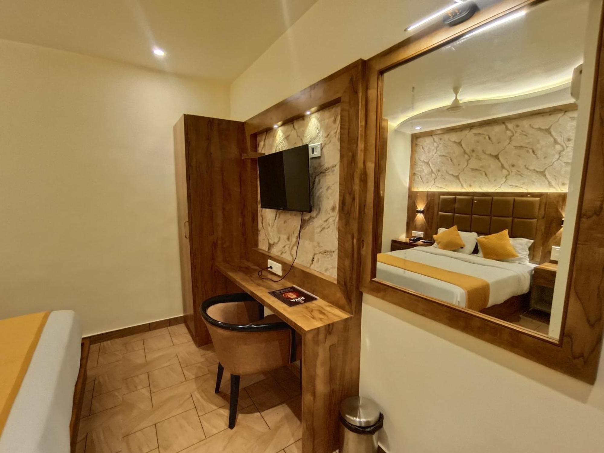 Hotel Riva International Goregaon- Near Nesco Mumbai Exterior photo